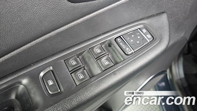 Renault Korea QM3 RE 2018 — фото 30