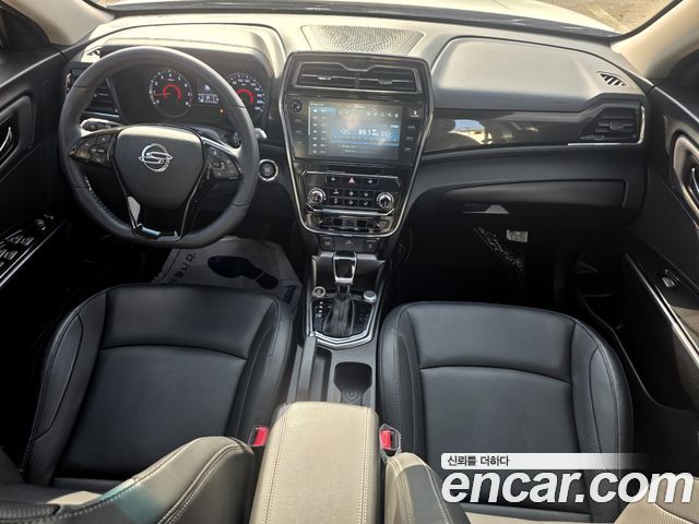 KG Mobility (SsangYong) Very New Tivoli Gasoline 1.5 2WD V3 2022 — фото 15