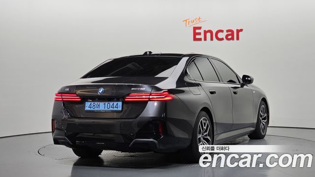 BMW i5 (G60) eDrive 40 M Sport 2024 — фото 2