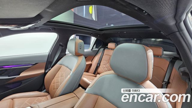 BMW i5 (G60) eDrive 40 M Sport 2024 — фото 18