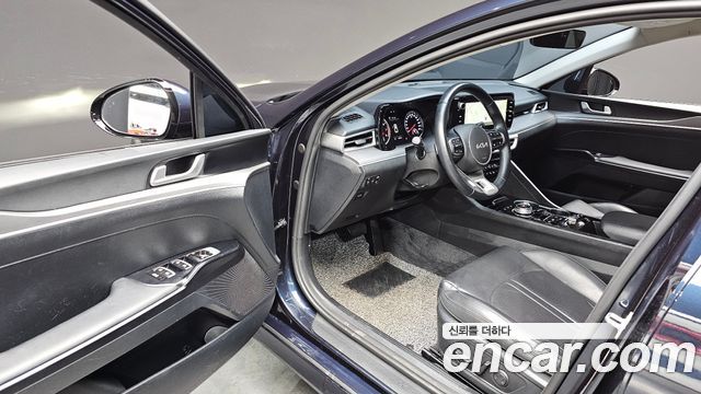 Kia K5 (III) 2.0 Prestige 2023 — фото 12