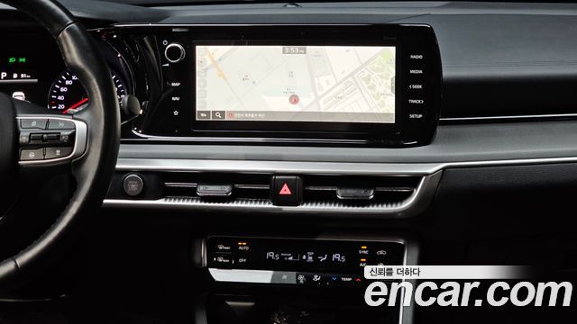 Kia K5 (III) 2.0 Prestige 2023 — фото 14