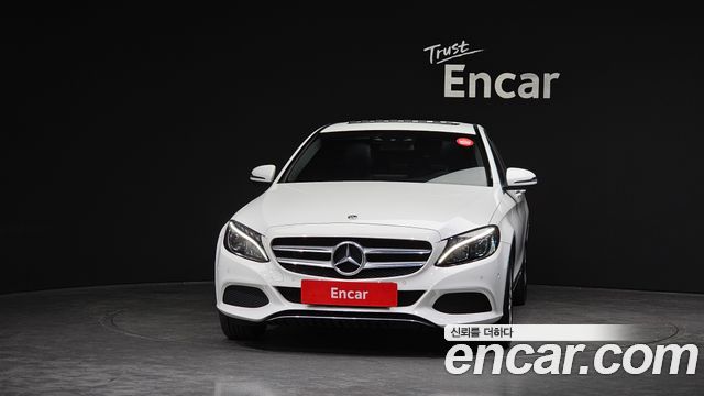 Mercedes-Benz C-Class (W205) C220 d 4MATIC 2017 — фото 3