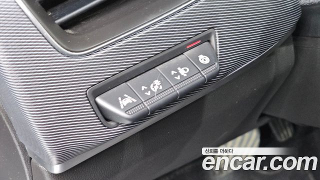 Renault Korea XM3 1.3 TCe RE Signature 2020 — фото 18