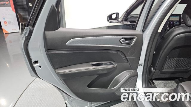 Renault Korea XM3 1.3 TCe RE Signature 2020 — фото 31