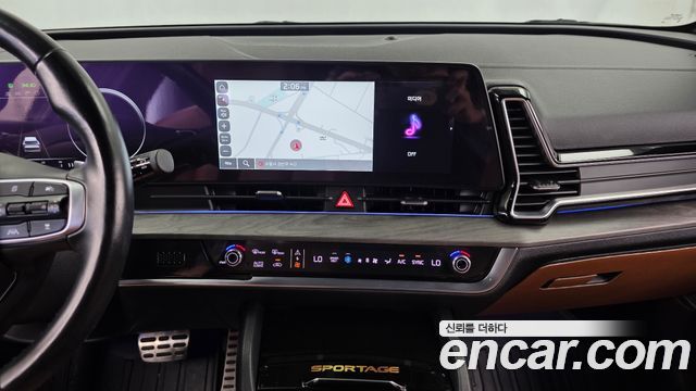 Kia Sportage Hybrid (V) Signature 2WD 2022 — фото 14