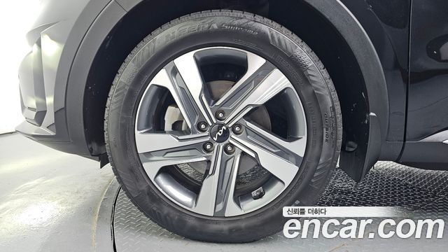 Kia Sorento (IV) HEV 1.6 2WD Noblesse 2023 — фото 5