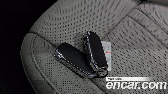 Kia Sorento (IV) HEV 1.6 2WD Noblesse 2023 — фото 17