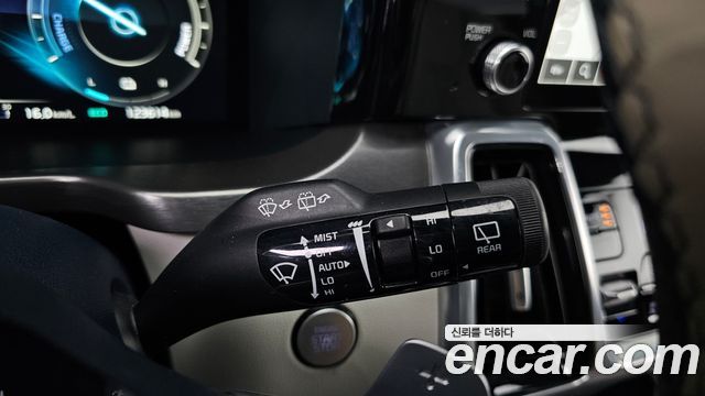 Kia Sorento (IV) HEV 1.6 2WD Noblesse 2023 — фото 27