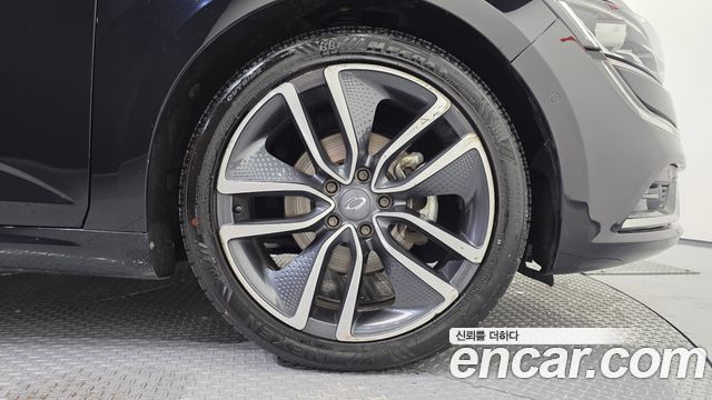 Renault Korea SM6 1.6 TCe RE 2016 — фото 21