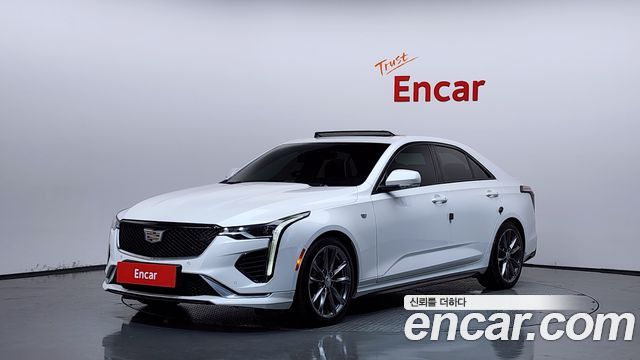 Cadillac CT4 2.0 Sport