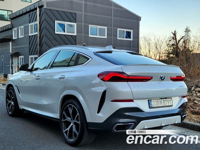 BMW X6 (G06) xDrive40i M Sport 2022 — фото 4