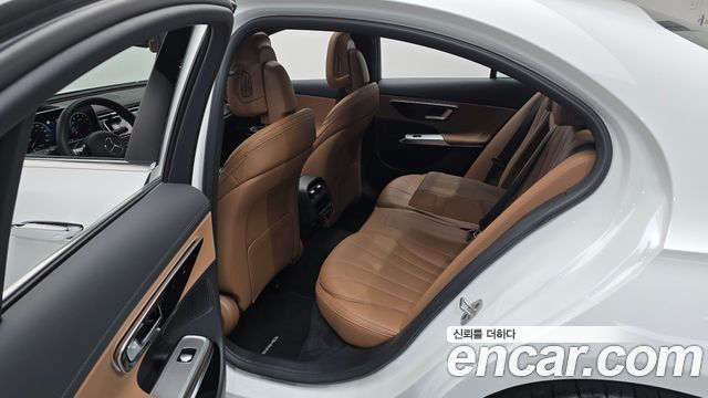 Mercedes-Benz E-Class (W214) E200 AMG Line 2026 — фото 11