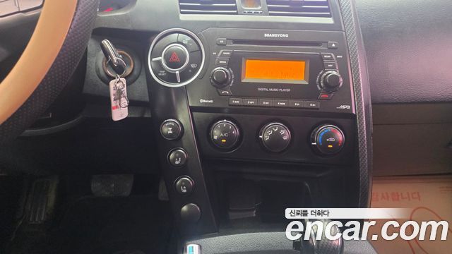 KG Mobility (SsangYong) Korando Sport CX7 4WD CLUB 2016 — фото 21