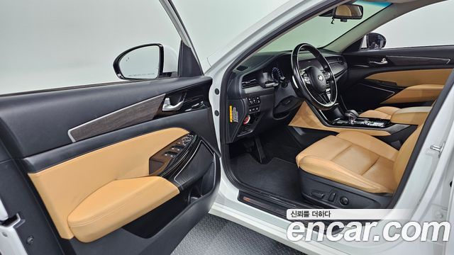 Kia K7 Premier 2.5 GDI Noblesse 2020 — фото 10