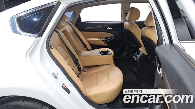 Kia K7 Premier 2.5 GDI Noblesse 2020 — фото 12