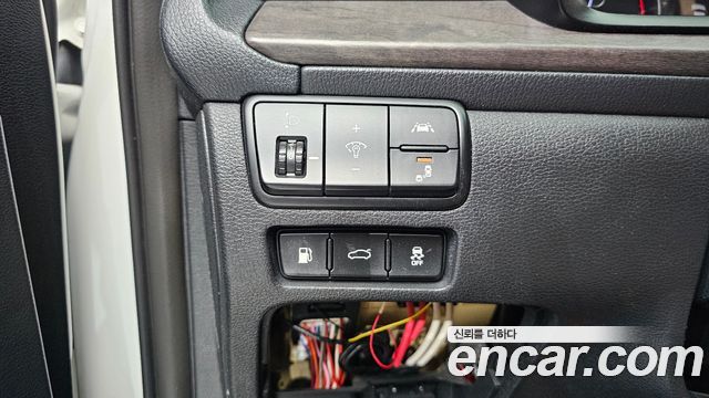 Kia K7 Premier 2.5 GDI Noblesse 2020 — фото 20