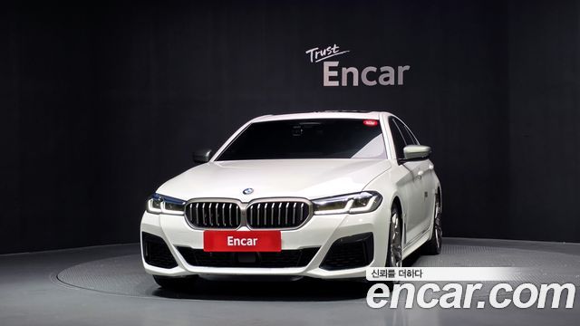 BMW 5 Series (G30) M550i xDrive 2021 — фото 3