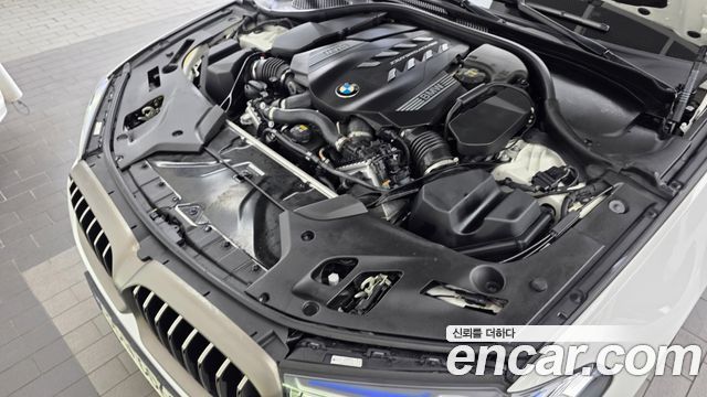 BMW 5 Series (G30) M550i xDrive 2021 — фото 6