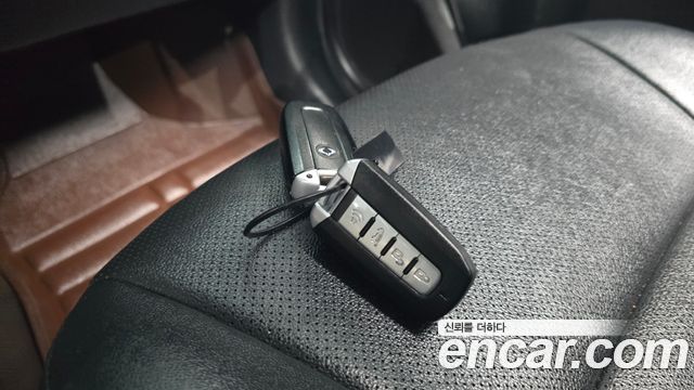 KG Mobility (SsangYong) Style Korando C 2.2 Extreme 4WD 2017 — фото 19