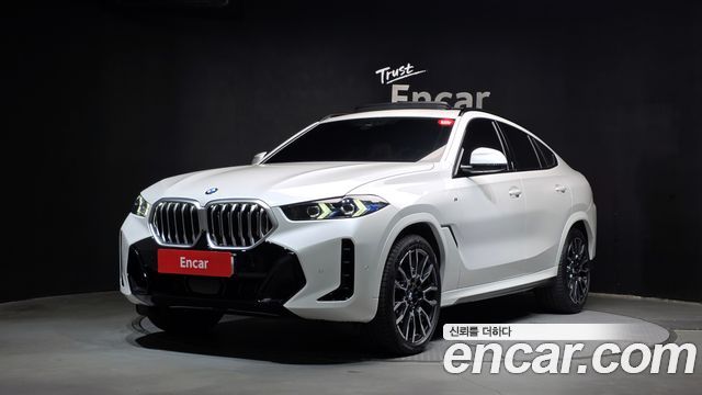 BMW X6 (G06) xDrive40i M Sport 2025 — фото 1