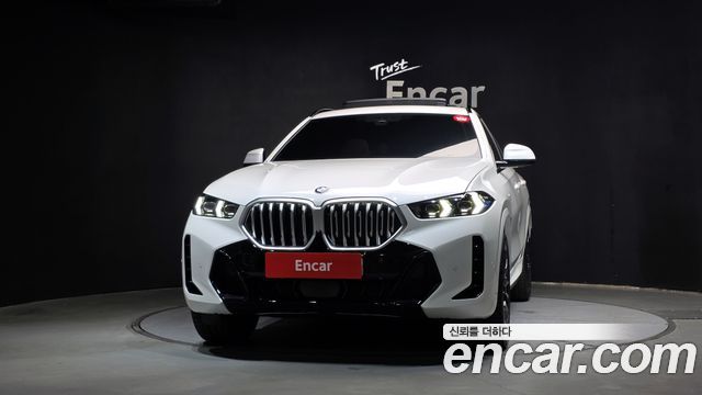 BMW X6 (G06) xDrive40i M Sport 2025 — фото 3
