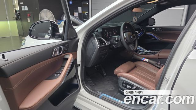 BMW X6 (G06) xDrive40i M Sport 2025 — фото 10