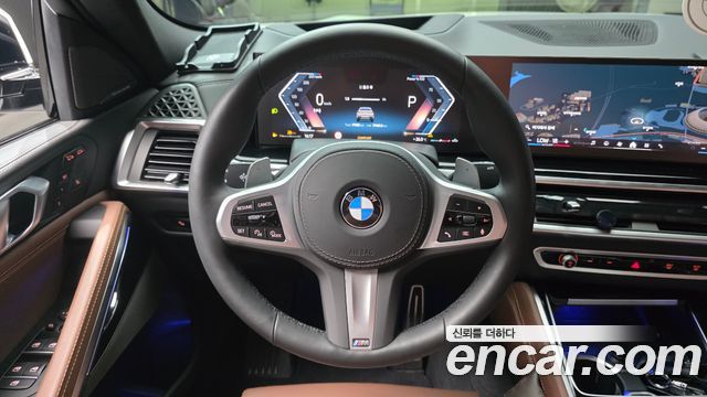 BMW X6 (G06) xDrive40i M Sport 2025 — фото 13
