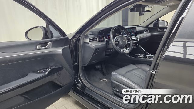 Kia K5 (III) 2.0 Prestige 2022 — фото 10