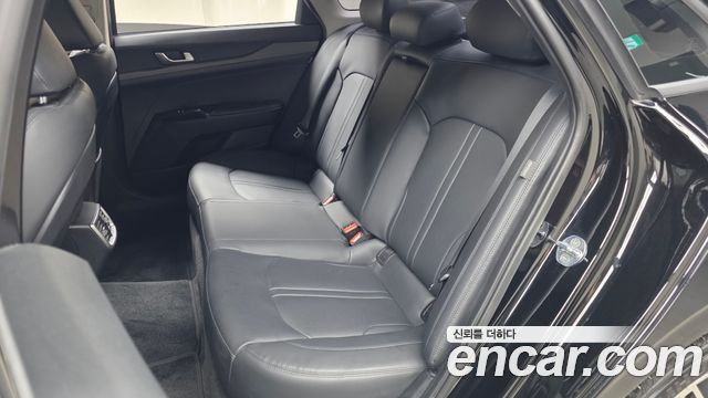 Kia K5 (III) 2.0 Prestige 2022 — фото 26
