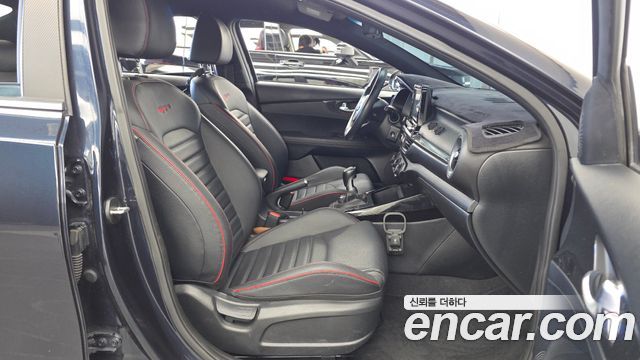 Kia K3 GT Basic 2019 — фото 11