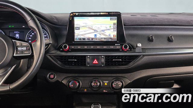 Kia K3 GT Basic 2019 — фото 14