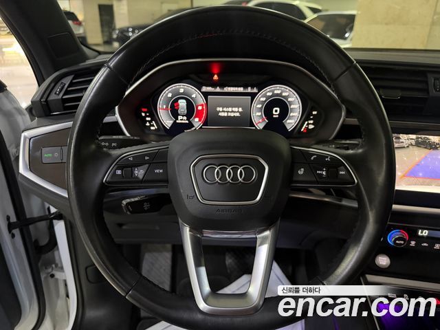 Audi Q3 (F3) 35 TDI Premium 2020 — фото 10