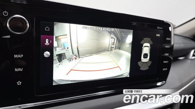 Kia K5 (III) 2.0 Prestige 2022 — фото 15