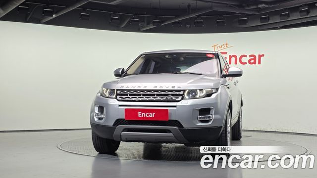 Land Rover Range Rover Evoque 2.2 SD4 Pure 2015 — фото 3
