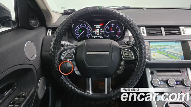 Land Rover Range Rover Evoque 2.2 SD4 Pure 2015 — фото 17