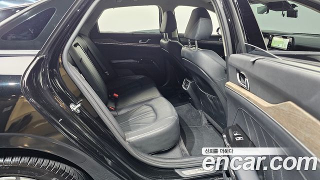 Kia K5 (III) 2.0 Signature 2023 — фото 11