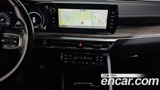 Kia K5 (III) 2.0 Signature 2023 — фото 12