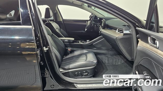 Kia K5 (III) 2.0 Signature 2023 — фото 26