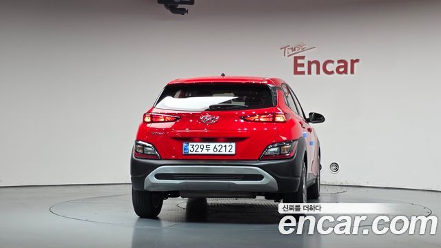 Hyundai Kona Gasoline 2.0 2WD Smart 2021 — фото 4