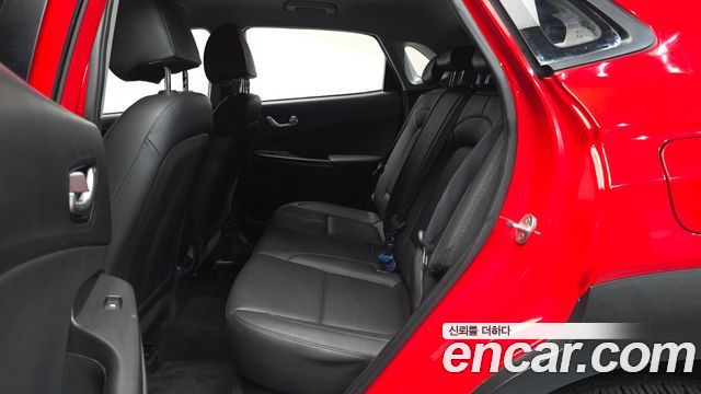 Hyundai Kona Gasoline 2.0 2WD Smart 2021 — фото 12
