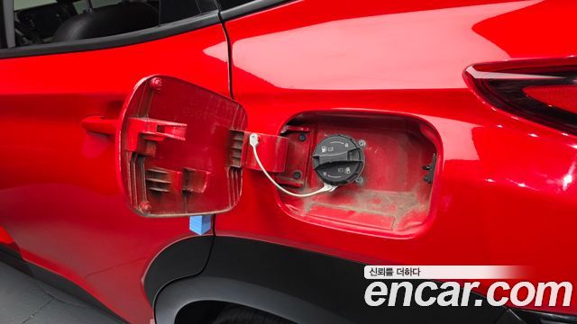Hyundai Kona Gasoline 2.0 2WD Smart 2021 — фото 28