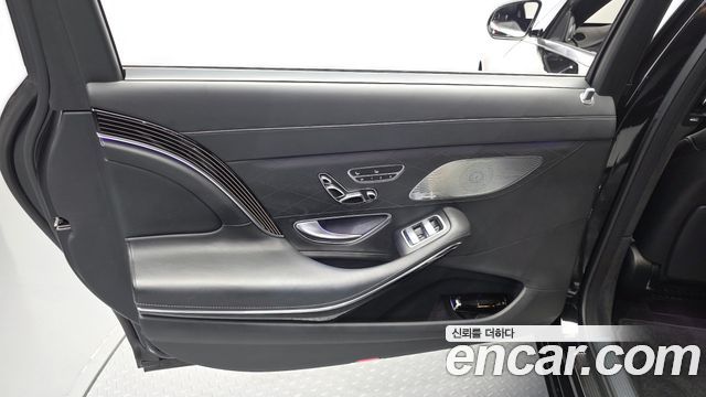 Mercedes-Benz S-Class (W222) Maybach S560 4MATIC 2019 — фото 25
