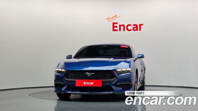Ford Mustang (VII) 2.3 EcoBoost Premium Coupe 2024 — фото 3