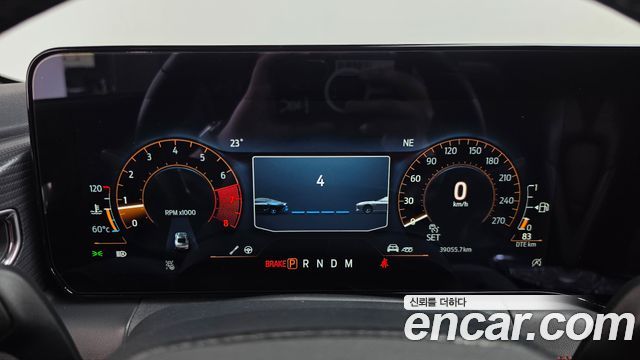 Ford Mustang (VII) 2.3 EcoBoost Premium Coupe 2024 — фото 8