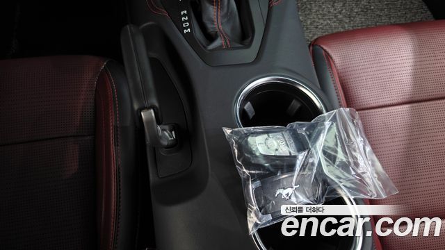 Ford Mustang (VII) 2.3 EcoBoost Premium Coupe 2024 — фото 9