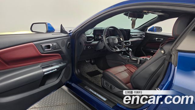 Ford Mustang (VII) 2.3 EcoBoost Premium Coupe 2024 — фото 10