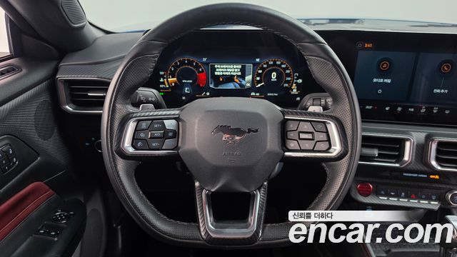 Ford Mustang (VII) 2.3 EcoBoost Premium Coupe 2024 — фото 12