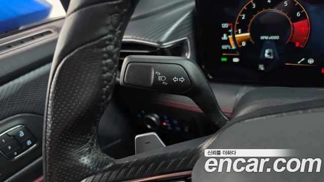 Ford Mustang (VII) 2.3 EcoBoost Premium Coupe 2024 — фото 19