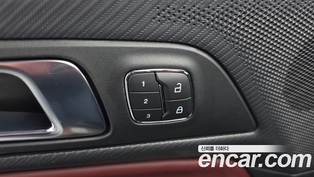 Ford Mustang (VII) 2.3 EcoBoost Premium Coupe 2024 — фото 31